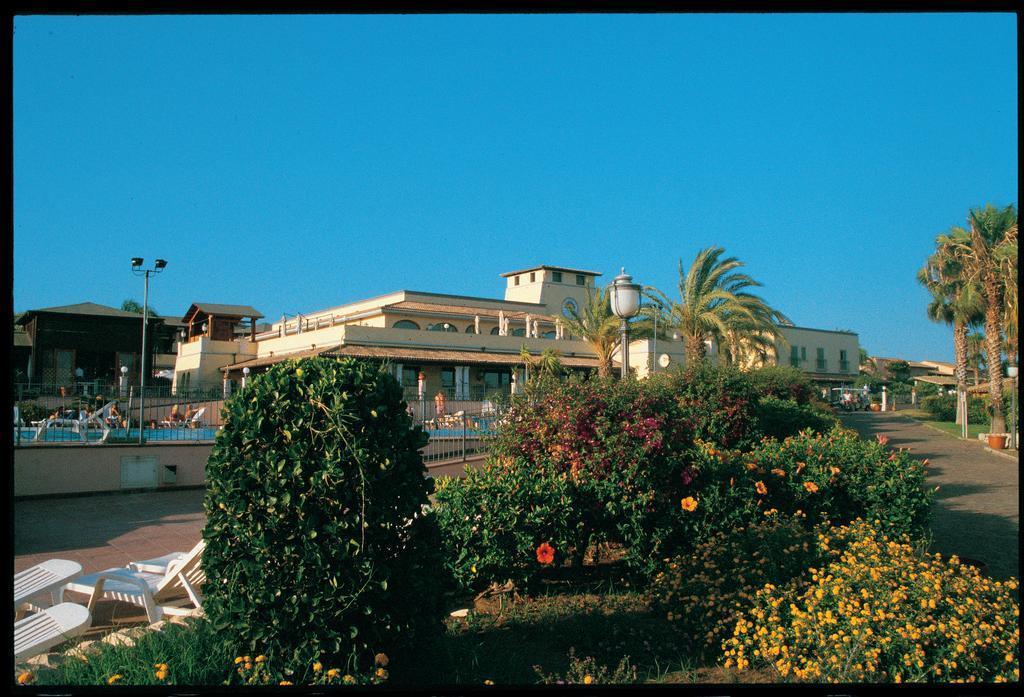 Igv Club Baia Samuele Hotel Sampieri Kültér fotó
