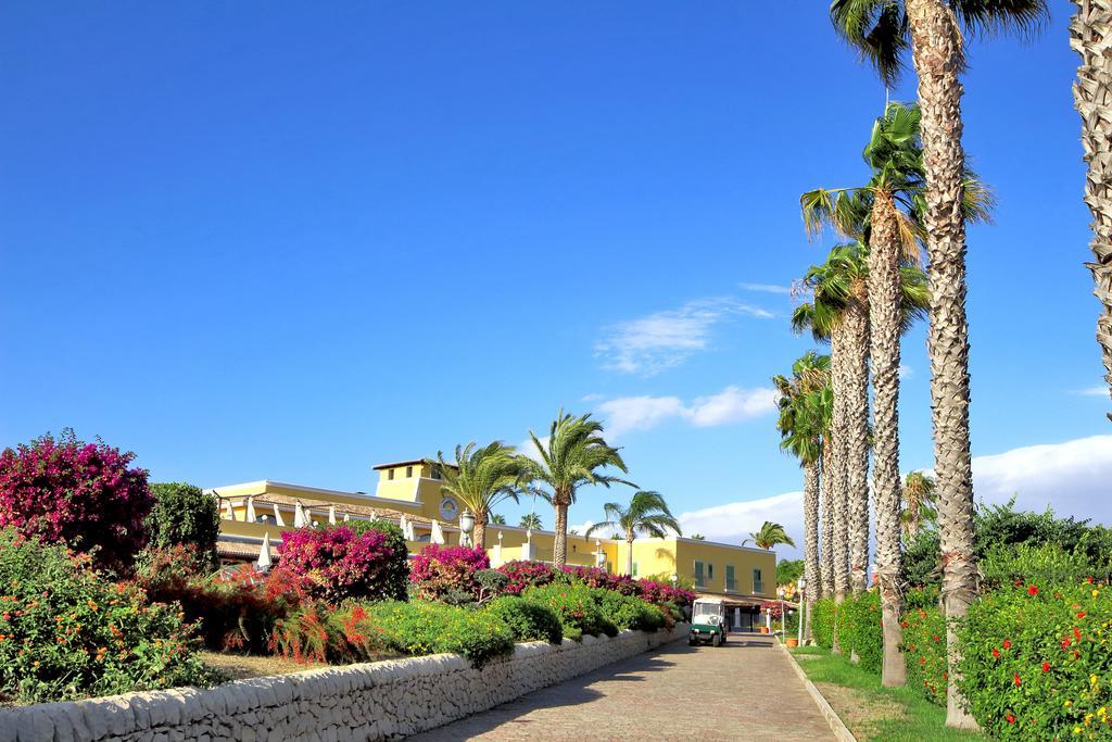 Igv Club Baia Samuele Hotel Sampieri Kültér fotó