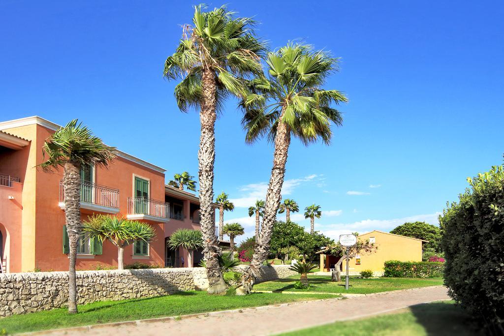 Igv Club Baia Samuele Hotel Sampieri Kültér fotó